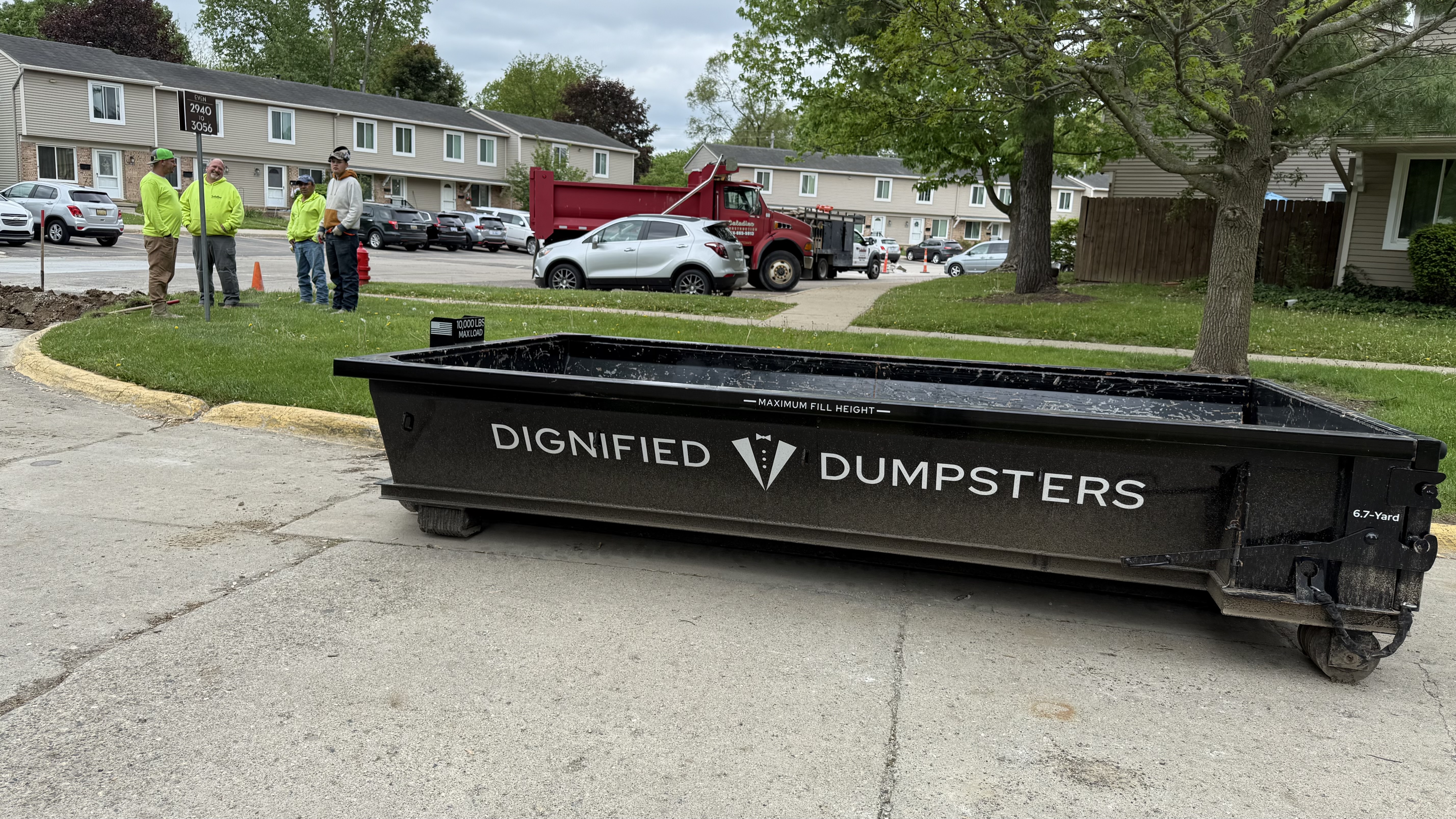 Concrete dumpster