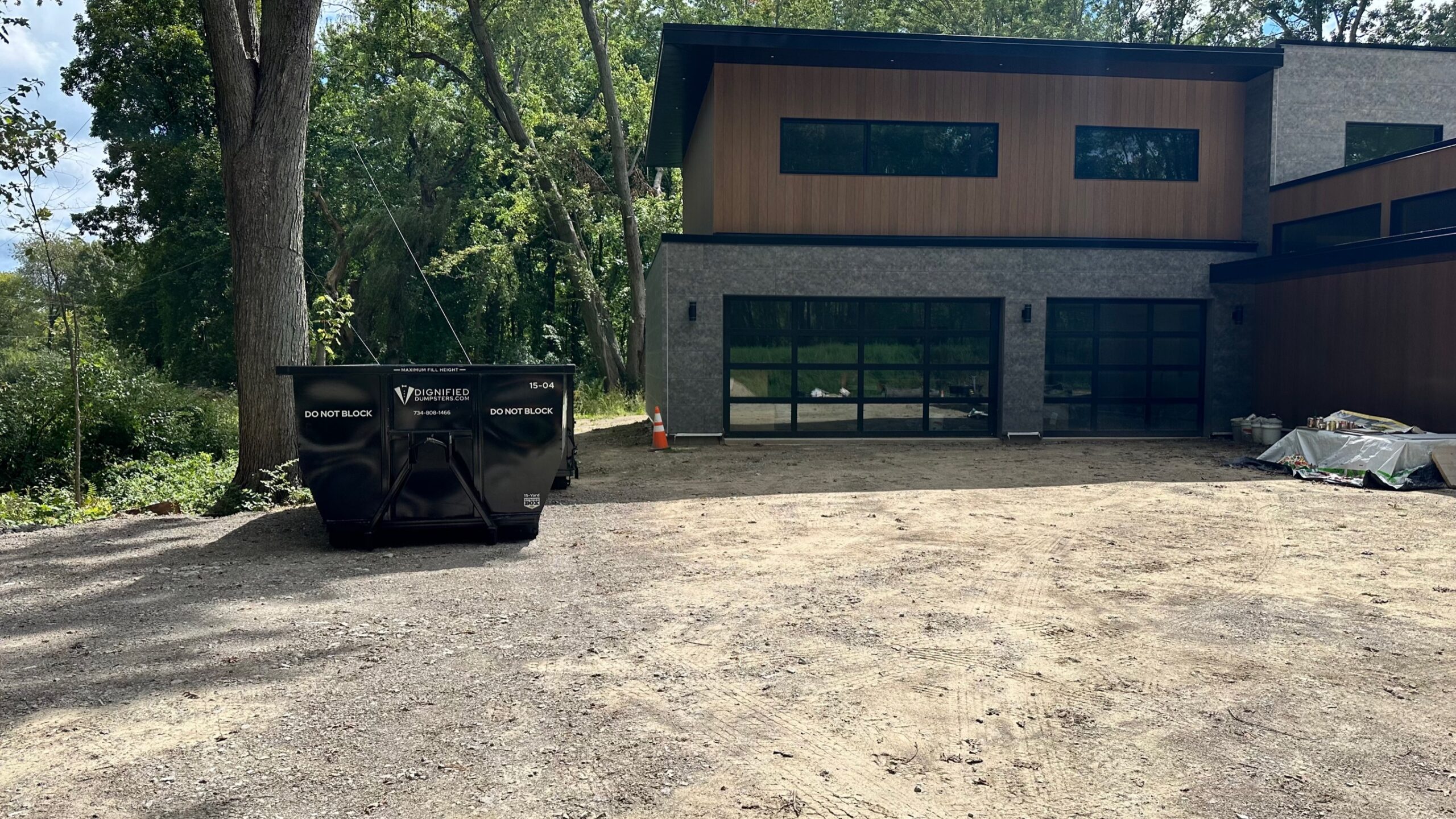 Job Site Dumpster Safety Tips for Contractors in Michigan